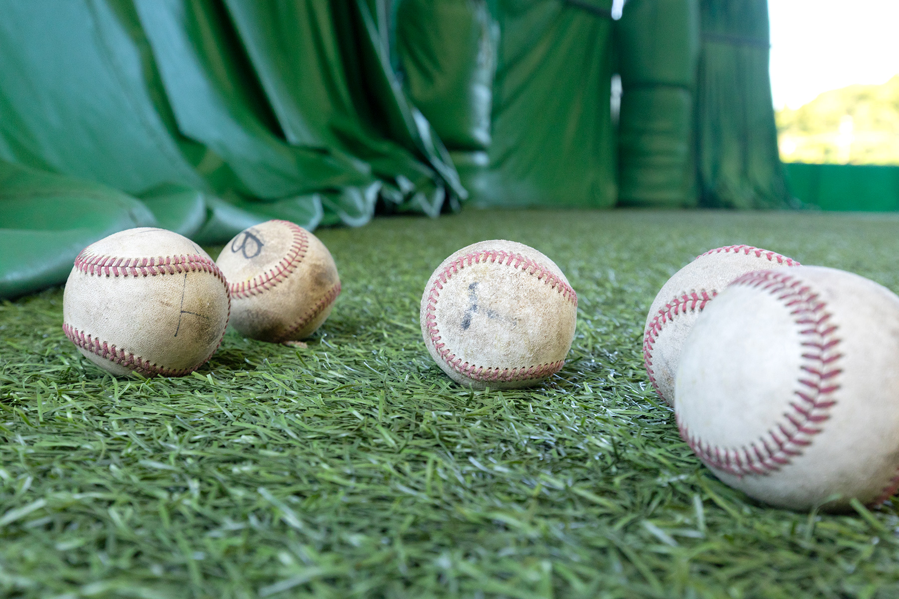 屋内多目的球技場